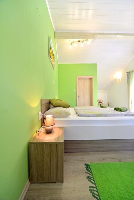 Guest House Rudine 슬루니 객실 사진
